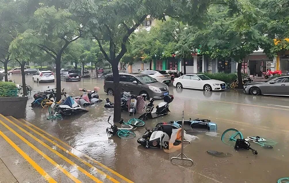 雨天骑行,这件东西千万别带回家! 雨天骑行,这件东西千万别带回家!