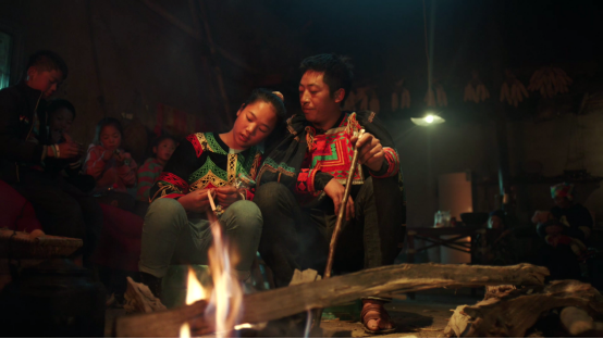 南风窗专题：希沃公益行在大凉山，点燃乡村女童的小小梦想