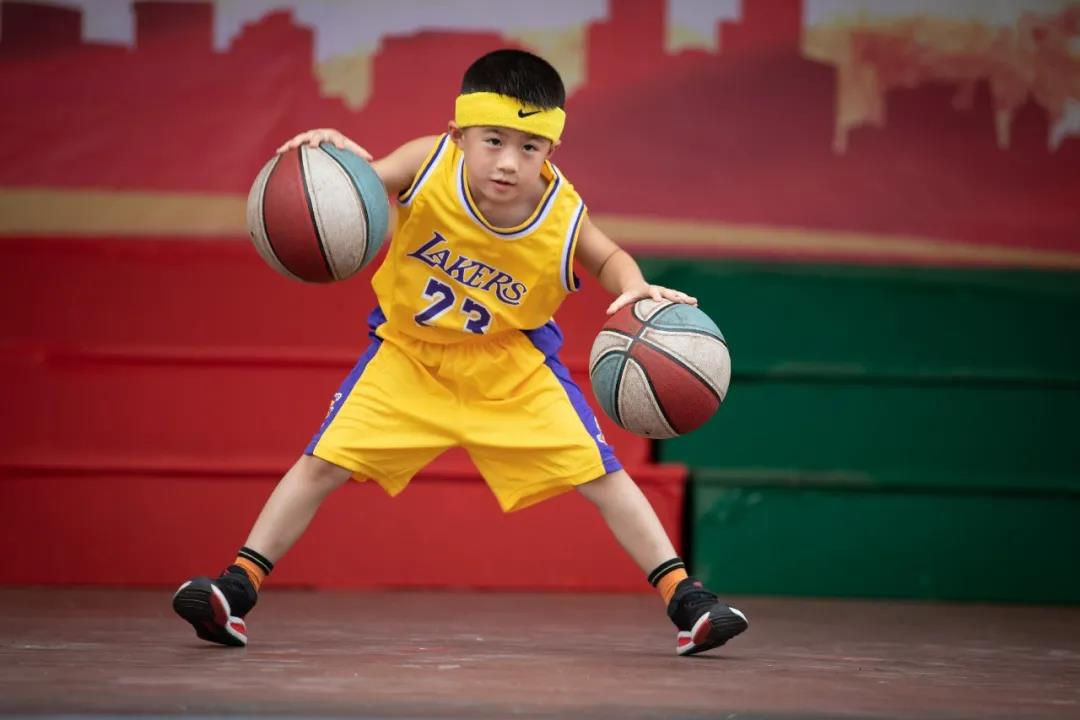 莘莘学子怎么读（莘莘学子）-85模板网