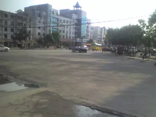 ֣�ݷ��۴������ⷿ������ һ��ǰ5000������9000����