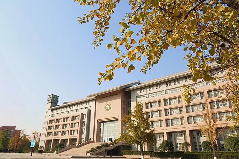 ESI����������¯��֣�ݴ�ѧ���ѧ�ƽ���ȫ��ǰ1%