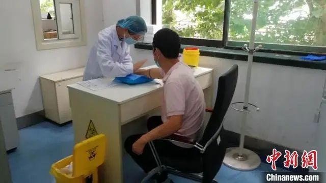 大众报业·海报新闻|热血驰援!60万毫升!首批“齐鲁热血”紧急支援湖北