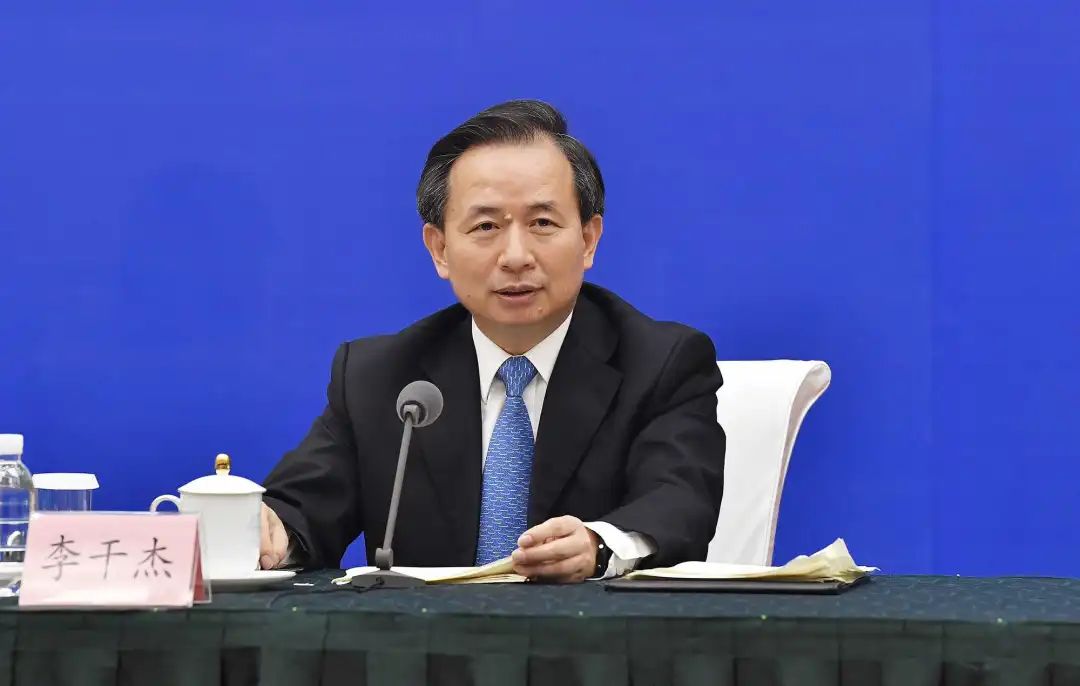 网信山东|谈工作思路、谈舆情面对、谈乡村振兴…新任山东省长李干杰媒体见面会，态度鲜明，干货满满