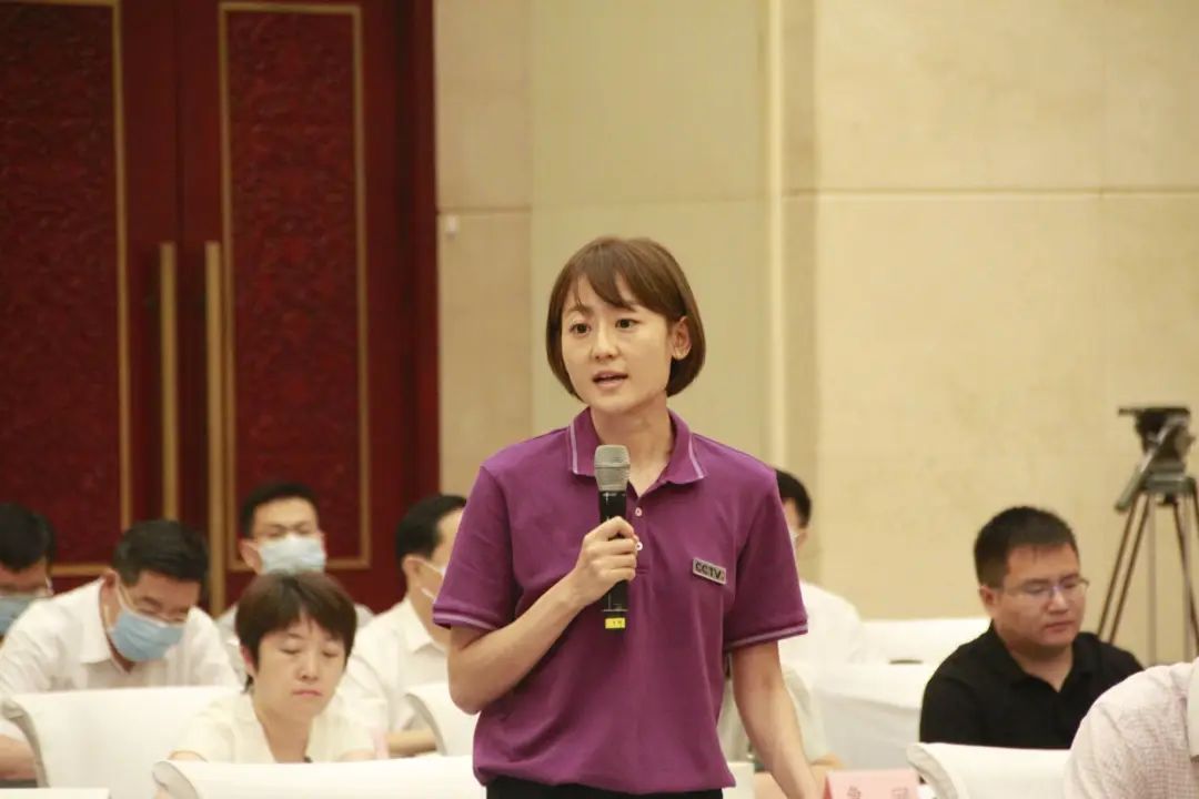 网信山东|谈工作思路、谈舆情面对、谈乡村振兴…新任山东省长李干杰媒体见面会，态度鲜明，干货满满