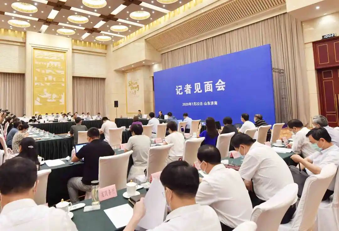 网信山东|谈工作思路、谈舆情面对、谈乡村振兴…新任山东省长李干杰媒体见面会，态度鲜明，干货满满