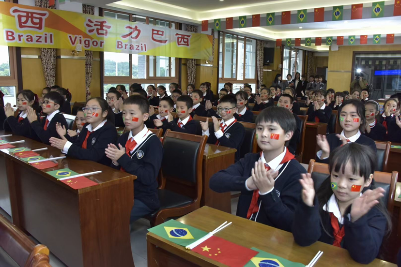 重庆渝中德精小学图片