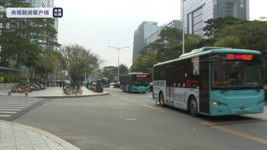 地铁公交全面恢复、社区小区重开……深圳有序恢复第一天