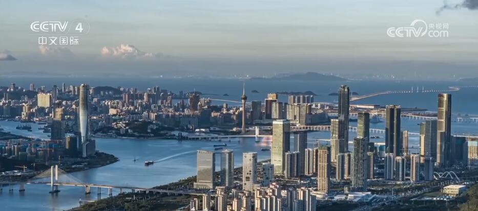 突破14万亿元超75万家28亿人次粤港澳大湾区综合实力再上台阶