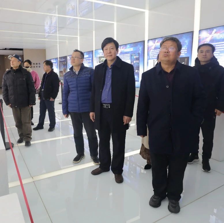 烟台市楹联家协会到高新区开展调研采风创作活动