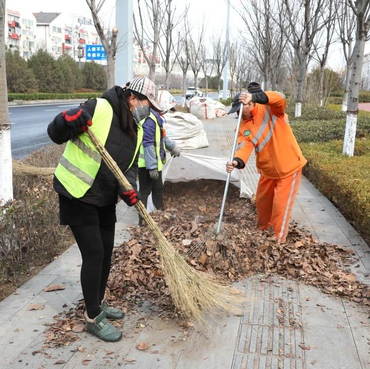 不负春光好 春季“洗”城“护”城正当时
