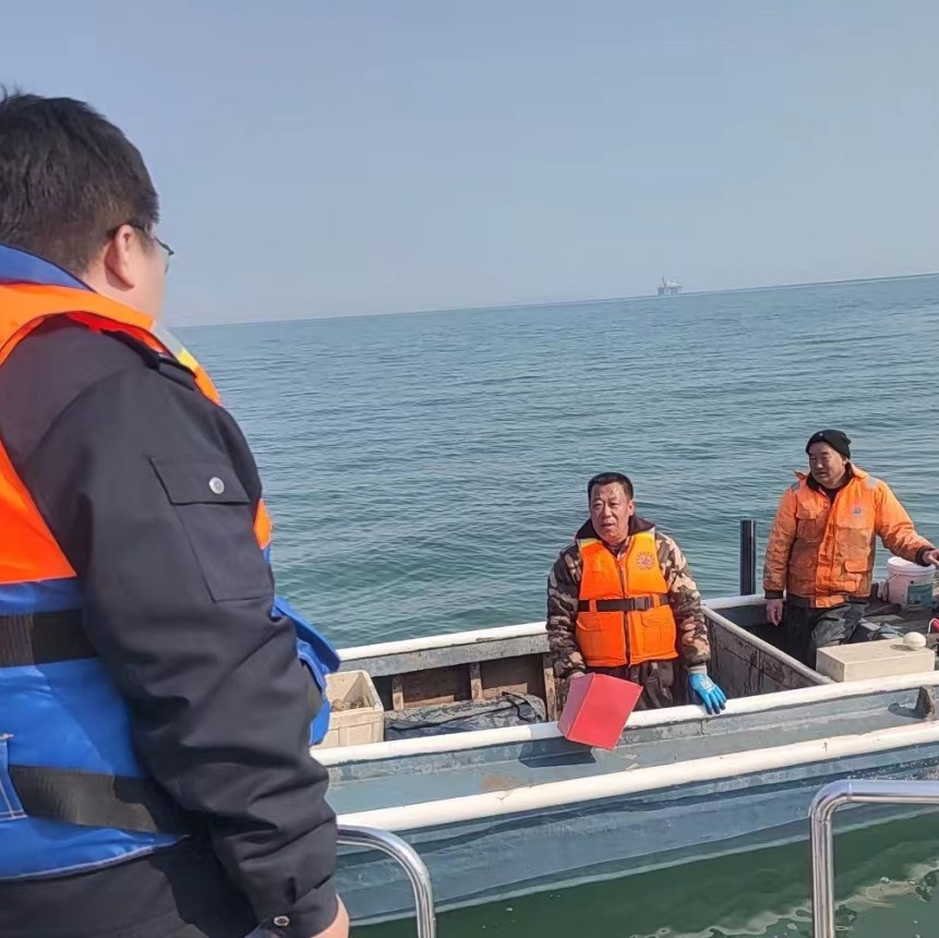 烟台高新区清明期间海上执法“无假期”