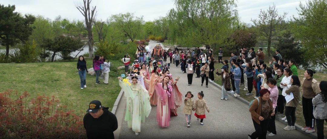 烟台“乡村好时节 乐动生活”启动仪式暨“百花生辉 风华莱山”赏花音乐季活动正式启动