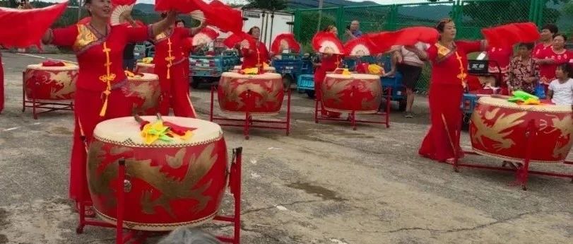 精彩纷呈！栖霞松山街道“艾上松山 舞出风采”文艺比拼开始啦！