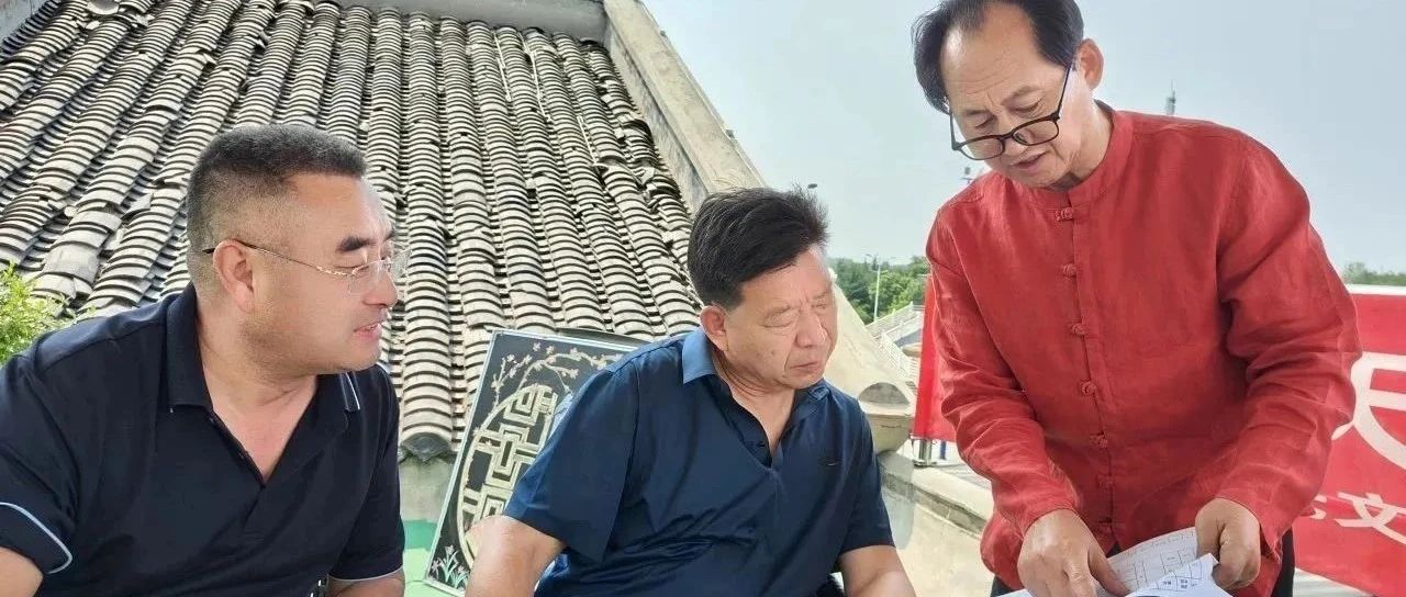 “文学之乡”栖霞开启夏日“悦”读