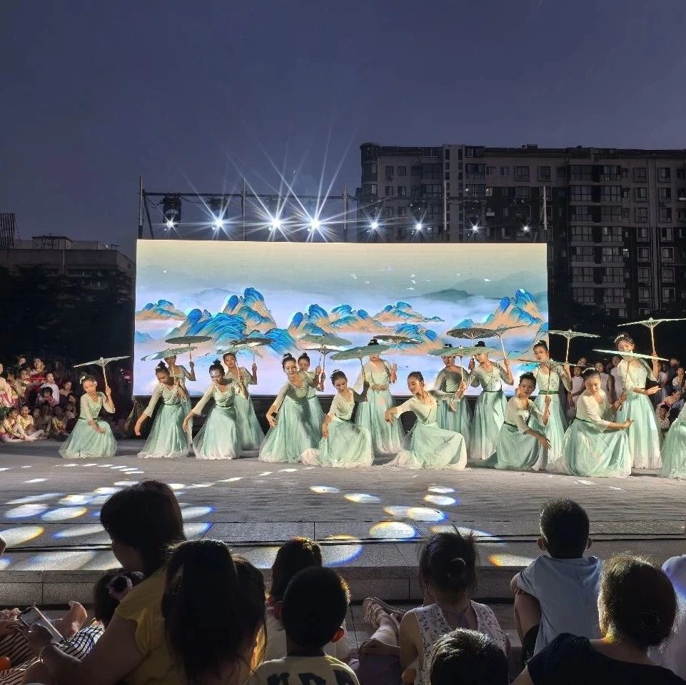“到人民中去”2025栖霞消夏文艺汇演成功举办