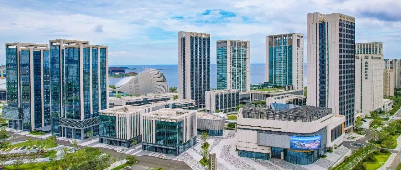 烟台黄渤海新区：八角湾“酒店群”组团亮眼“暑期档”