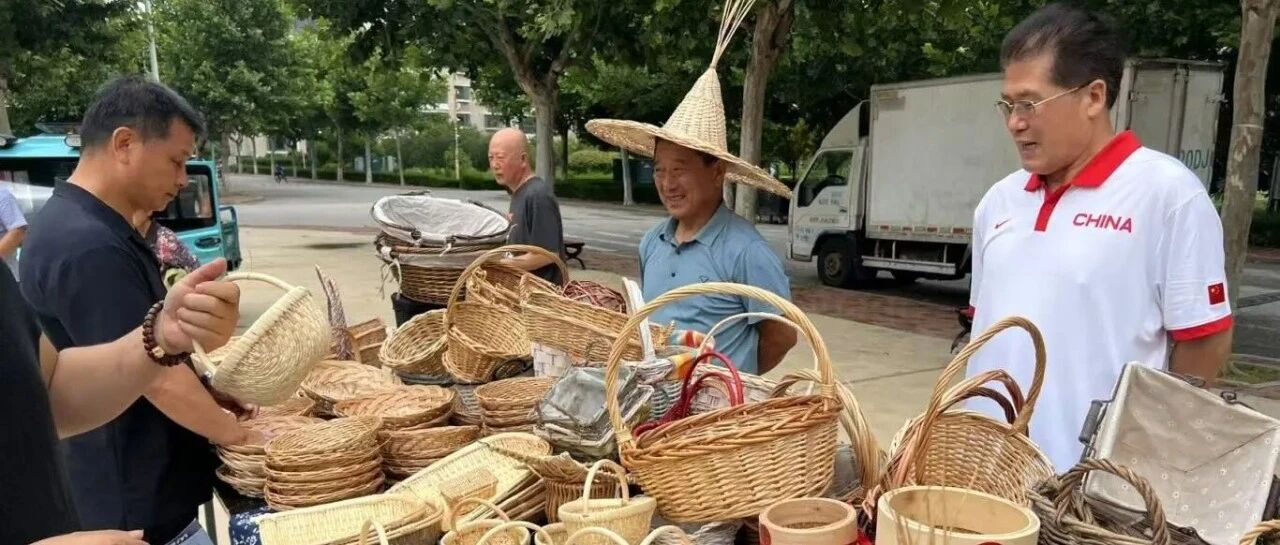 烟台高新区滨河社区：“集”齐幸福，好“市”发生