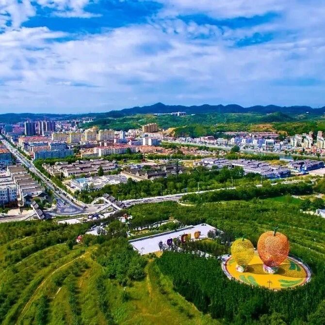 关于向社会公开征求《栖霞市烟花爆竹禁止燃放区域》（征求意见稿）意见的公告