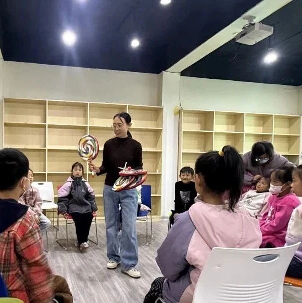 “音”你不同！莱州这场亲子夜读会，让爱“疗愈”流淌……