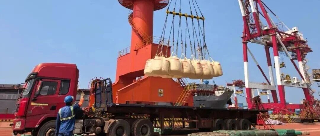 莱州→韩国！莱州港“盐”值爆表，开启“闪电配送”模式！