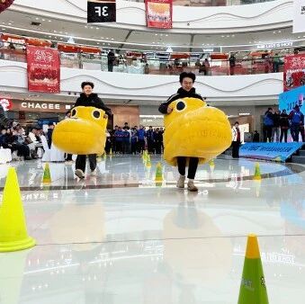 2025年“我是冠军”烟台社区运动会开赛 点燃冬日运动消费热潮