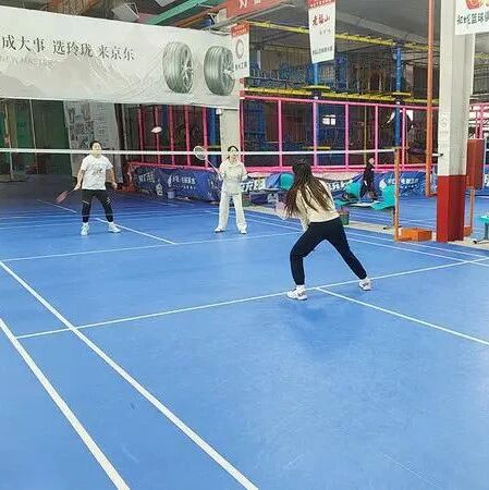 2026年招远市工人文化宫职工羽毛球迎新春友谊赛圆满落幕