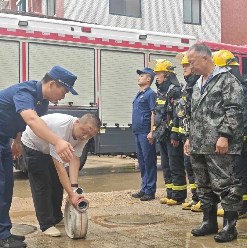 招远消防错时开展防消联勤 筑牢居民小区安全防线